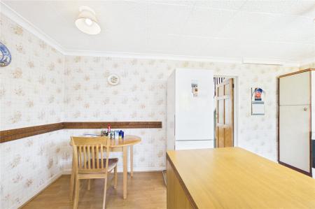4 bedroom Terraced House for sale in St. Michaels Road, Basingstoke