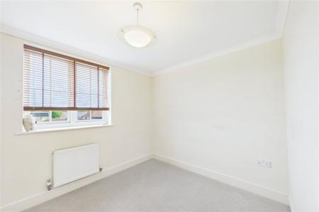 2 bedroom Flat for sale in Richards Field, Chineham