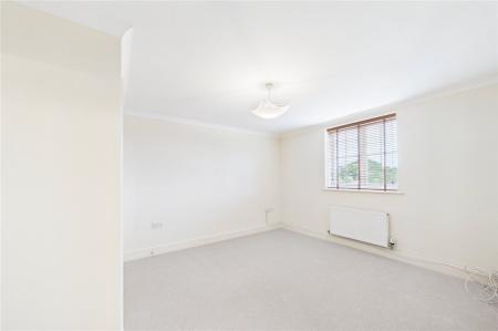 2 bedroom Flat for sale in Richards Field, Chineham