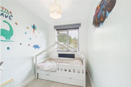 3 bedroom End of terrace house for sale in Puttenham Road, Chineham