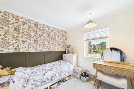 3 bedroom Terraced House for sale in Pershore Road, Basingstoke
