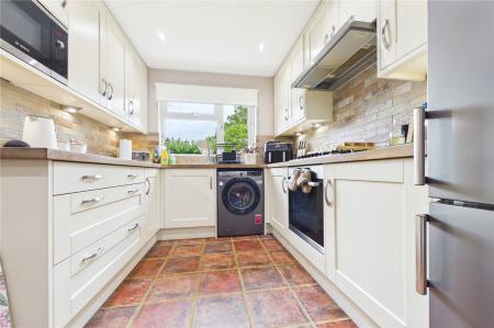 3 bedroom Terraced House for sale in Pershore Road, Basingstoke