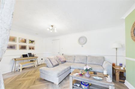 3 bedroom Terraced House for sale in Pershore Road, Basingstoke