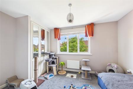 2 bedroom End of terrace house to let in Wentworth Crescent, Beggarwood
