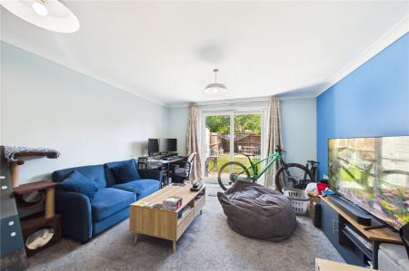 2 bedroom End of terrace house to let in Wentworth Crescent, Beggarwood