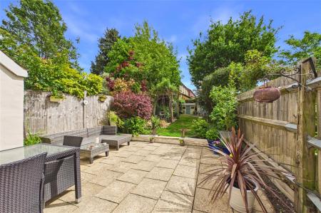 4 bedroom Terraced House for sale in Worting Road, Basingstoke