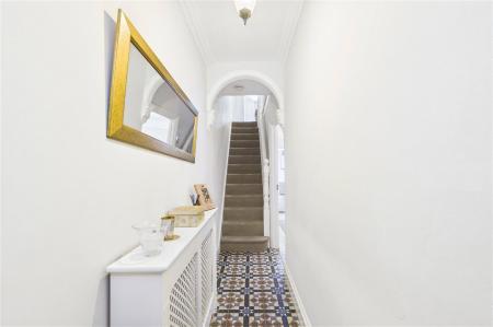4 bedroom Terraced House for sale in Worting Road, Basingstoke