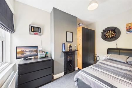 4 bedroom Terraced House for sale in Worting Road, Basingstoke