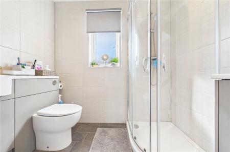2 bedroom End of terrace house for sale in Birches Crest, Hatch Warren