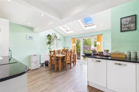 3 bedroom Terraced House for sale in Blackwater Close, Basingstoke
