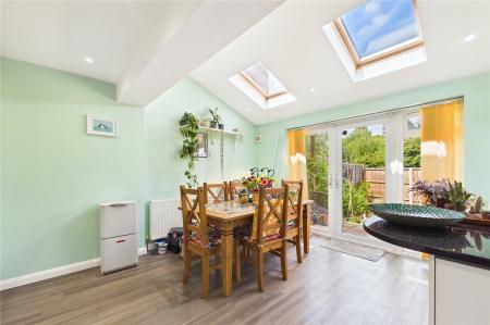 3 bedroom Terraced House for sale in Blackwater Close, Basingstoke