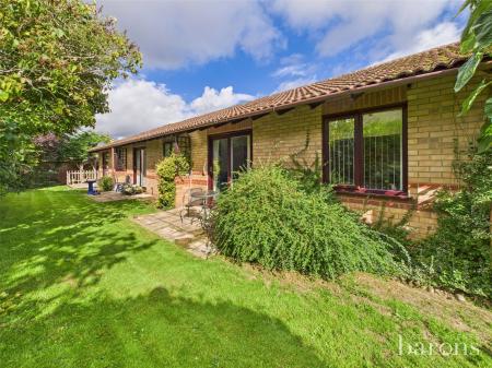 1 bedroom Terraced bungalow for sale in Kendal Gardens, Basingstoke