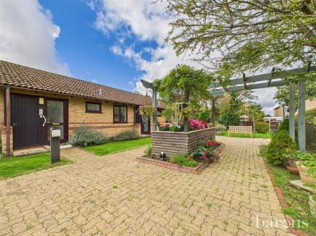 1 bedroom Terraced bungalow for sale in Kendal Gardens, Basingstoke