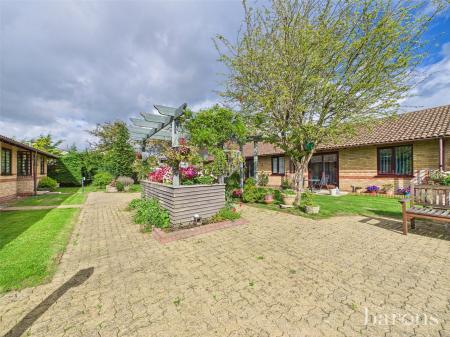 1 bedroom Terraced bungalow for sale in Kendal Gardens, Basingstoke