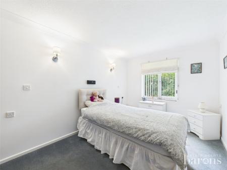 1 bedroom Terraced bungalow for sale in Kendal Gardens, Basingstoke