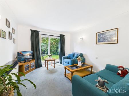 1 bedroom Terraced bungalow for sale in Kendal Gardens, Basingstoke
