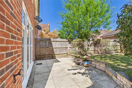 3 bedroom Semi-detached house for sale in Gardiner Road, Basingstoke