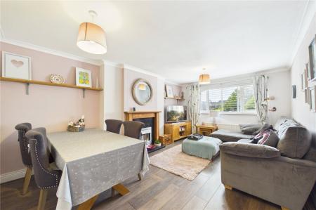 2 bedroom Maisonette for sale in Bliss Close, Basingstoke