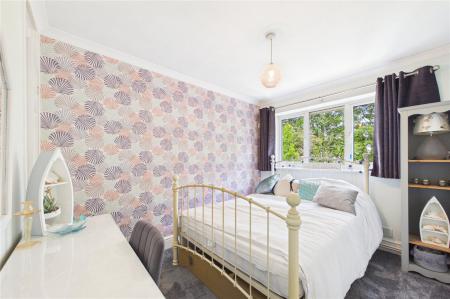 2 bedroom Maisonette for sale in Bliss Close, Basingstoke