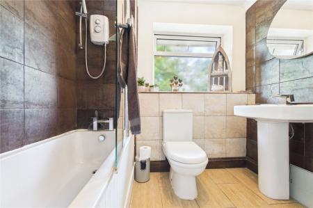 2 bedroom Maisonette for sale in Bliss Close, Basingstoke