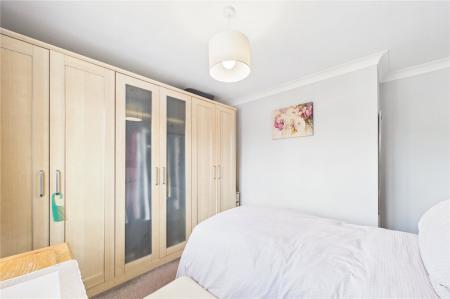3 bedroom Link detached house for sale in Waterloo Avenue, Basingstoke
