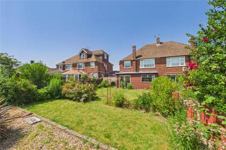 3 bedroom Semi-detached house for sale in Elmwood Way, Basingstoke