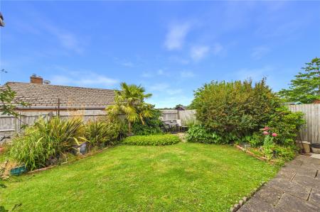 3 bedroom Detached bungalow for sale in Severn Gardens, Oakley