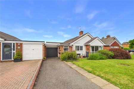 Severn Gardens, Oakley