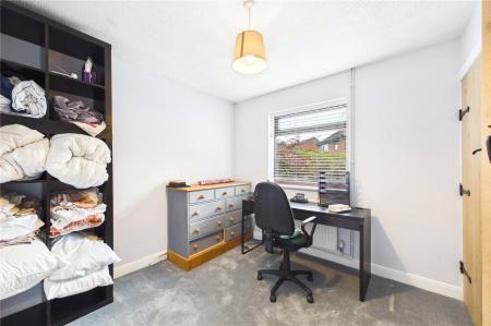 2 bedroom Detached bungalow to let in Portway, Riseley
