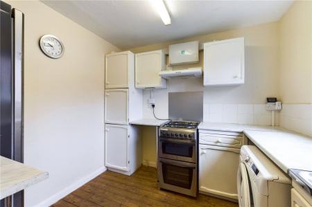 1 bedroom Ground floor flat to let in Monkswood Crescent, Tadley