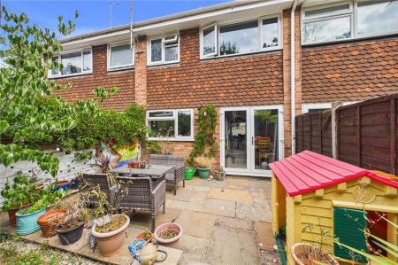 3 bedroom Terraced House for sale in Stratton Road, Basingstoke