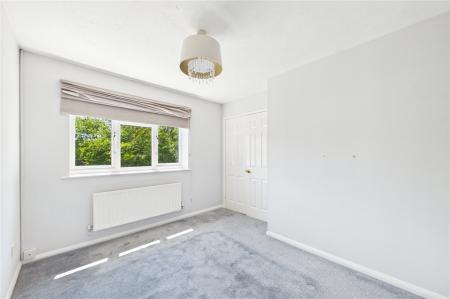 2 bedroom Terraced House for sale in Windsor Gardens, Basingstoke