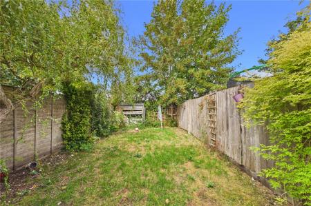 3 bedroom Terraced House to let in Herriard Place, Beggarwood