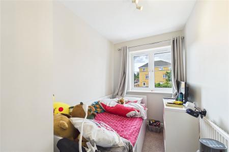 3 bedroom Terraced House to let in Herriard Place, Beggarwood