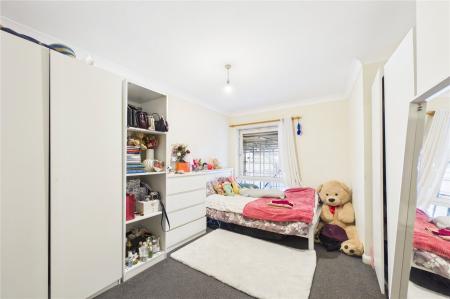2 bedroom Flat to let in Alencon Link, Basingstoke