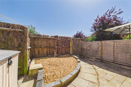 1 bedroom Terraced House for sale in Flaxfield Court, Basingstoke