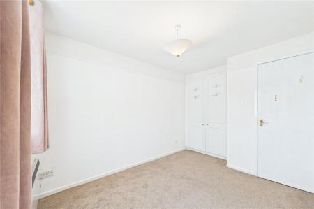 1 bedroom Terraced House for sale in Flaxfield Court, Basingstoke