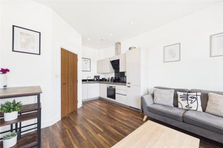 1 bedroom Flat for sale in Little Victoria Street, Basingstoke