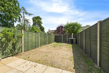 3 bedroom Terraced House to let in Wildwood Drive, Baughurst
