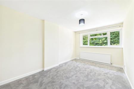 3 bedroom Terraced House to let in Wildwood Drive, Baughurst