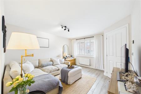 3 bedroom Semi-detached house for sale in Benfield Drive, Basingstoke