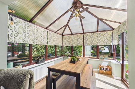 4 bedroom Detached house for sale in Primrose Gardens, Hatch Warren