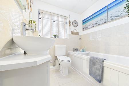 4 bedroom Detached house for sale in Primrose Gardens, Hatch Warren