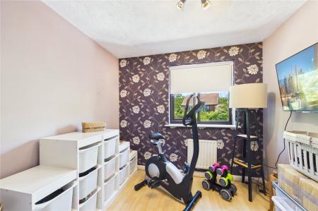 4 bedroom Detached house for sale in Primrose Gardens, Hatch Warren