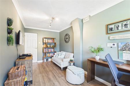 4 bedroom Detached house for sale in Primrose Gardens, Hatch Warren