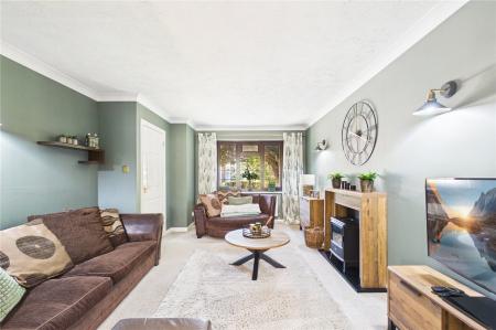 4 bedroom Detached house for sale in Primrose Gardens, Hatch Warren