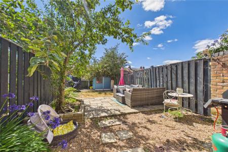 3 bedroom Terraced House for sale in Lower Brook Street, Basingstoke