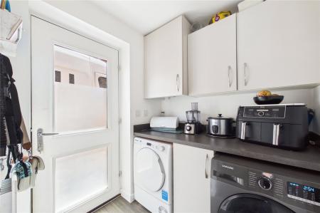 3 bedroom Detached house for sale in Cleeve Road, Basingstoke