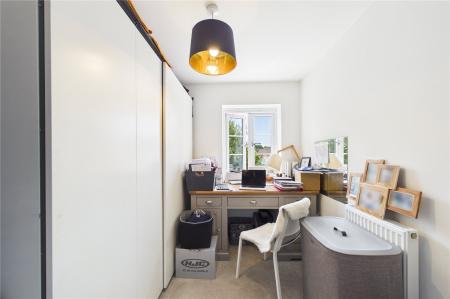 3 bedroom Detached house for sale in Cleeve Road, Basingstoke