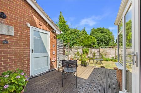 3 bedroom Detached house for sale in Chatsworth Green, Hatch Warren